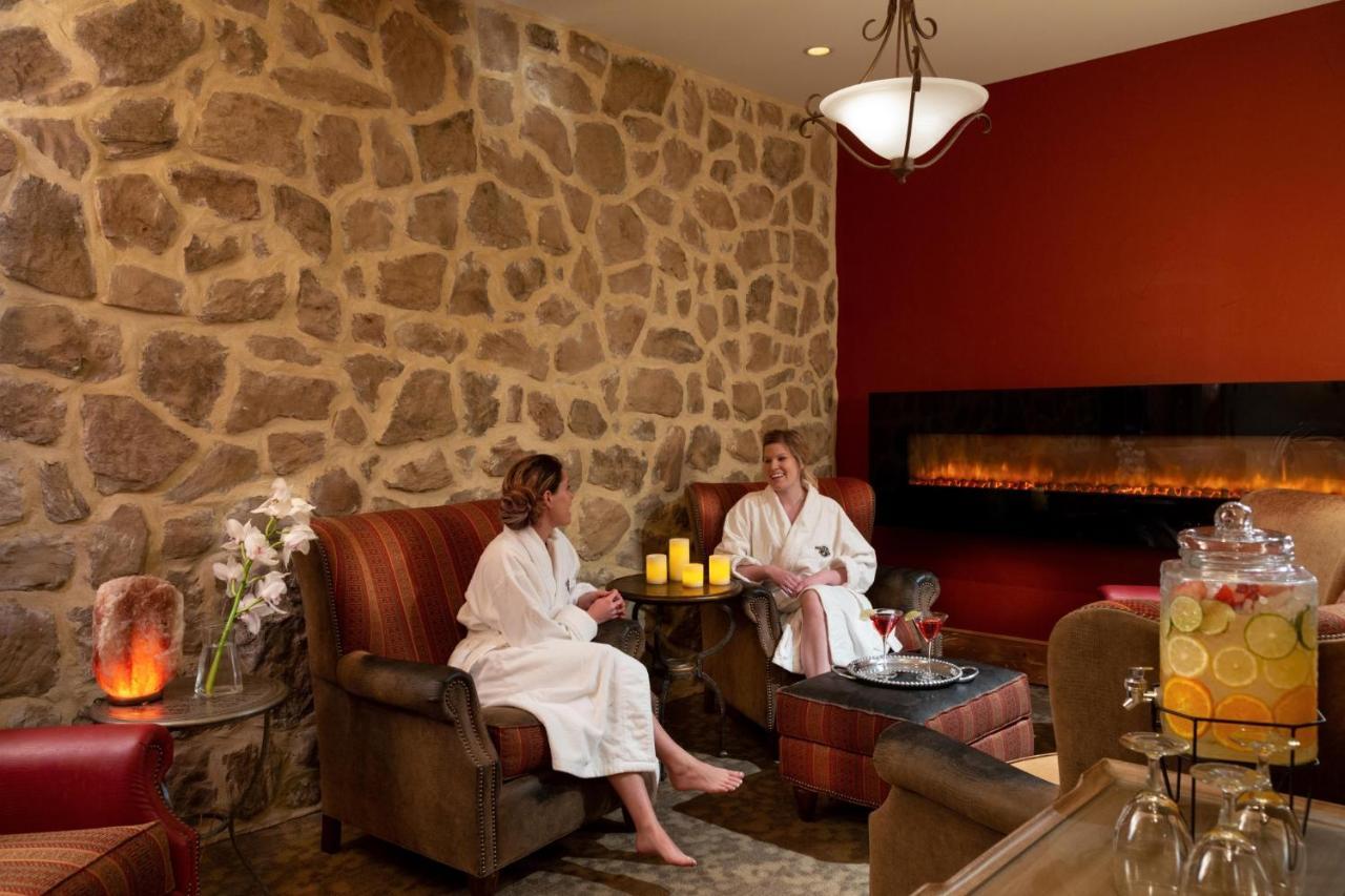 The Inn At Leola Village, A Historic Hotel Of America Екстер'єр фото
