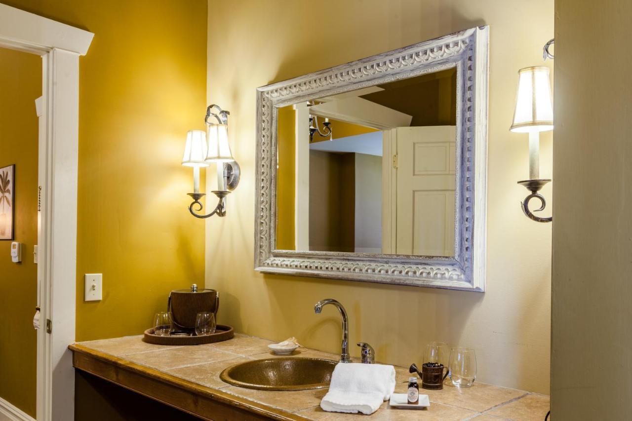 The Inn At Leola Village, A Historic Hotel Of America Екстер'єр фото