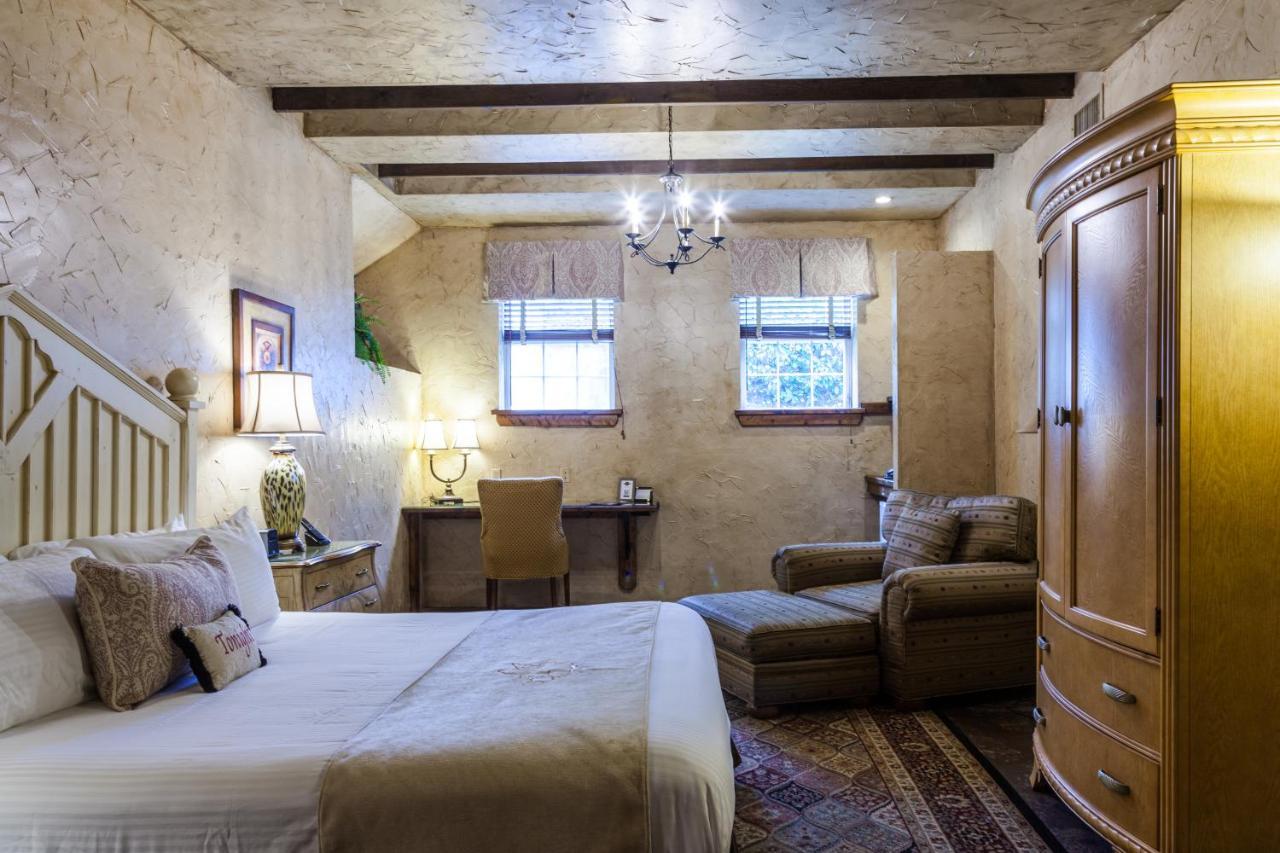 The Inn At Leola Village, A Historic Hotel Of America Екстер'єр фото