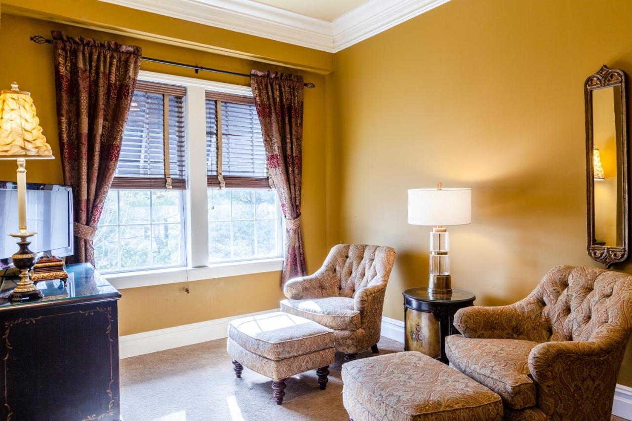 The Inn At Leola Village, A Historic Hotel Of America Екстер'єр фото